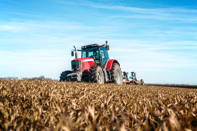 Las empresas vinculadas al sector agrícola registraron una caída del 9,5%.