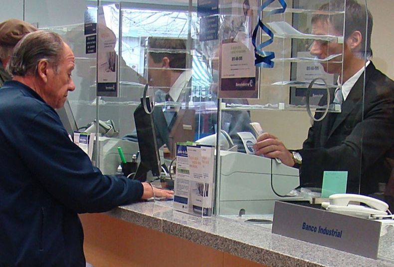 Tras el acuerdo paritario, los bancarios tienen un nuevo aumento en el mes de julio 
