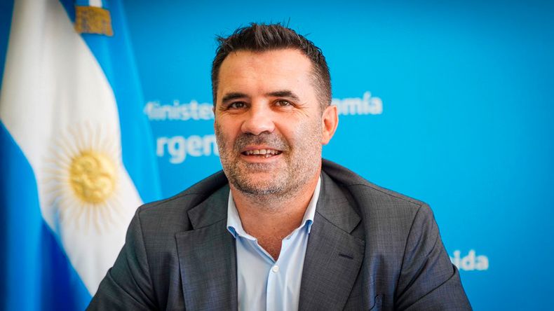 Dar&iacute;o Mart&iacute;nez no encajaba en el plan de recorte de subsidios que implementar&aacute; Sergio Massa