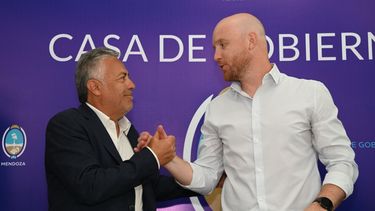 Cornejo y Allasino festejaron en las elecciones 2026. Cornejo y Allasino festejaron en las elecciones 2026.