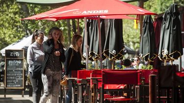 Sitio Andino | Arístides Villanueva, paseo, comidas, comercios, noche, ocio, diversión, nocturno, restaurantes, bar, bares, bebidas, alcohol, juventud, turismo