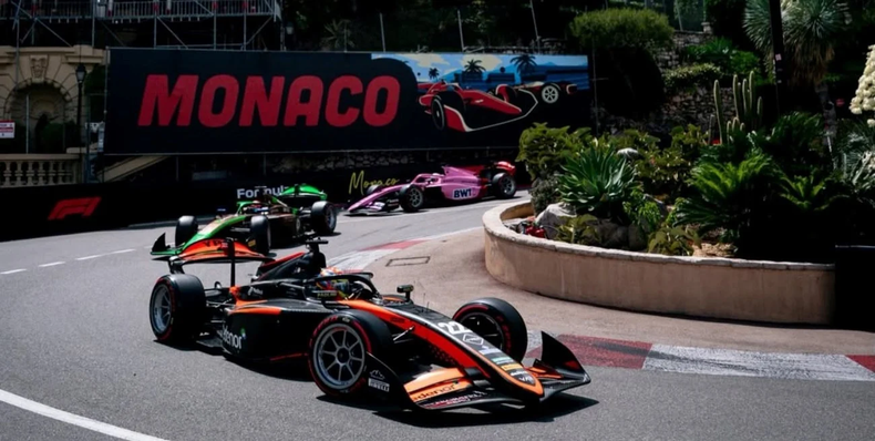 Nicolás Varrone mostró un ritmo competitivo en las calles de Montecarlo, pero una sanción cambió por completo su carrera en la Fórmula 2.