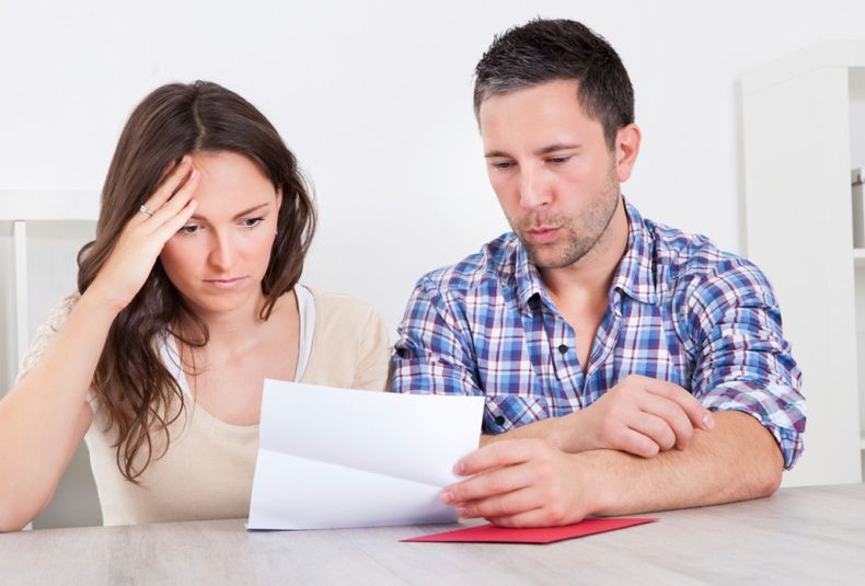 Infidelidad financiera consumo parejas dinero pareja matrimonio