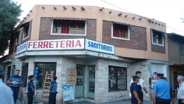 Sitio Andino | La ferretería está ubicada en Pescadores y San Rafael de Las Heras.