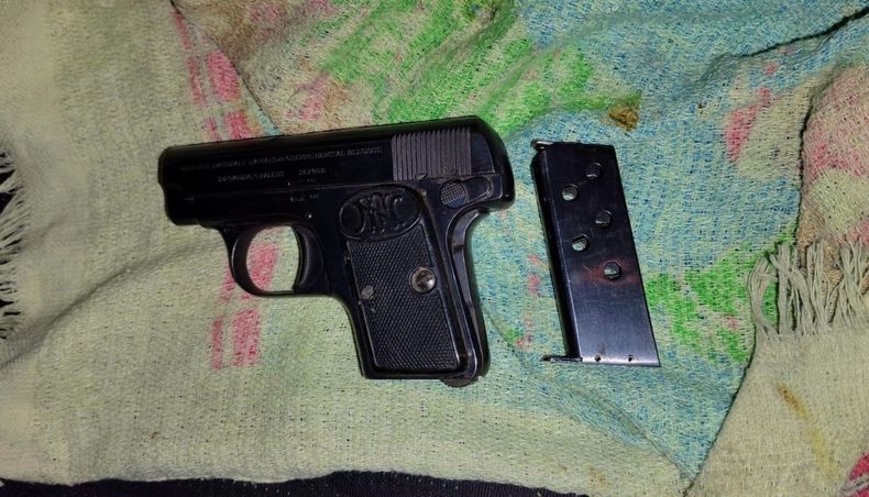 El arma secuestrada durante el procedimiento.&nbsp;