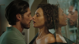 Netflix: la jugadísima y picante miniserie al borde de la censura que no te soltará.