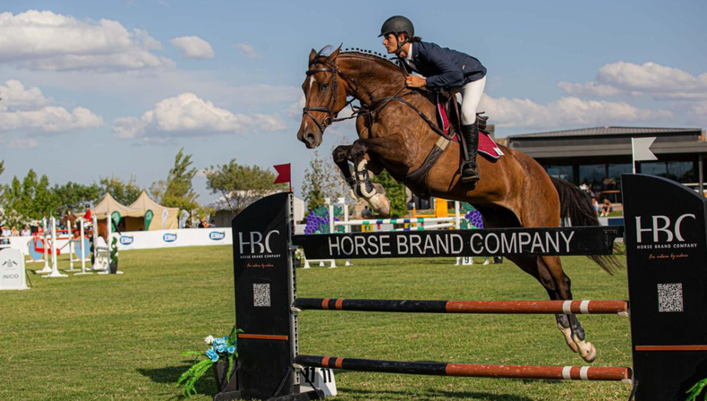 Wine and horses: deporte de élite y el mejor vino en Mendoza