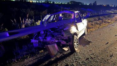 Impactante. Así quedó el auto tras el accidente vial. Impactante. Así quedó el auto tras el accidente vial.