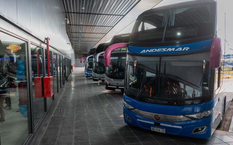 El servicio común desde Mendoza hasta Potrerillos sufrió un incremento de $1.260.
