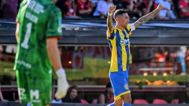 rosario central vencio 2-0 a newells en el clasico: angel di maria fue la gran figura en el coloso