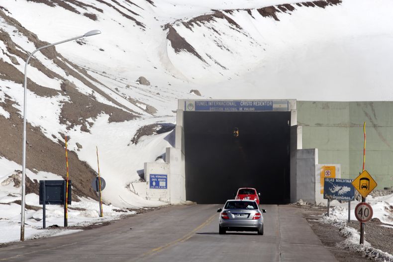 Paso Los Libertadores hoy: estado, horario y demoras para este jueves 18 de septiembre. Paso Los Libertadores hoy: estado, horario y demoras para este jueves 18 de septiembre.