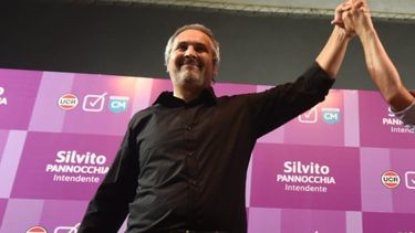 Alfredo Cornejo presentó a Silvio Pannocchia en San Carlos
