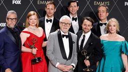 Premios Emmy: el elenco de Succession.