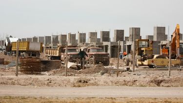 Los empresarios admiten que la continuidad de la construcción de barrios está en riesgo si no se ajustan los precios