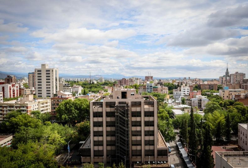 Ciudad de Mendoza, clima, tiempo, verano, ciudad, edificios, mendoza