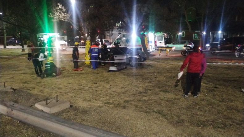 Las víctimas del accidente vial están internadas. 