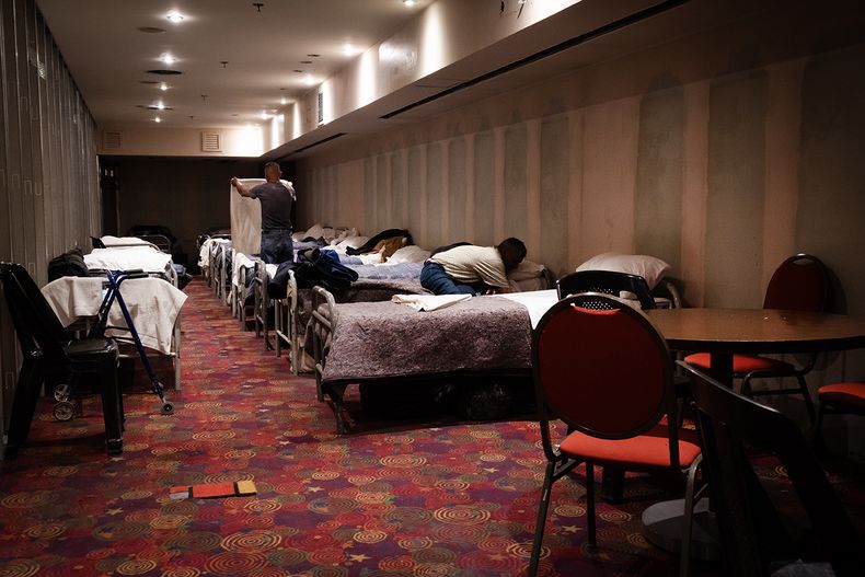 Personas en situación de calle: Ciudad abre dos refugios con foco en reinserción social.