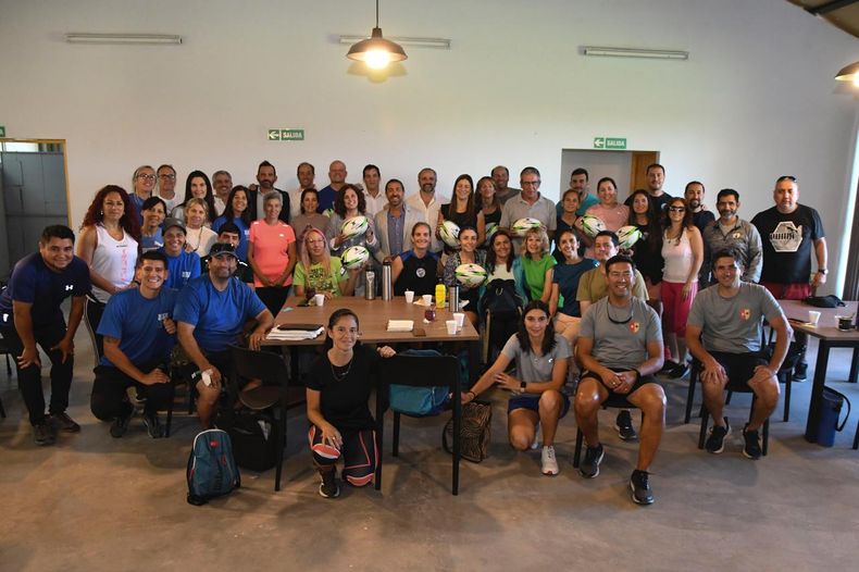 Habrá Rugby Touch en las escuelas.