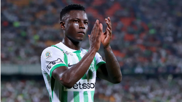 Marino Hinestroza dejó plantado a Boca Juniors. Marino Hinestroza dejó plantado a Boca Juniors.