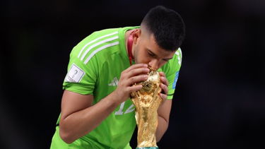 Gerónimo Rulli es la promesa en el arco argentino.