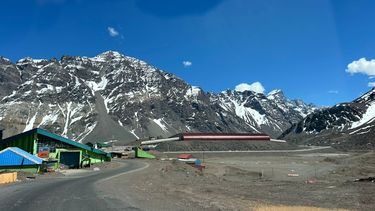Autoridades evaluaron las condiciones de transitabilidad del Paso Internacional Los Libertadores Autoridades evaluaron las condiciones de transitabilidad del Paso Internacional Los Libertadores