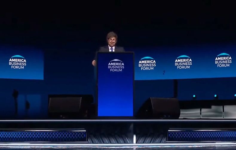 Javier Milei halagó al sistema capitalista y alertó sobre el Javier Milei halagó al sistema capitalista y alertó sobre el