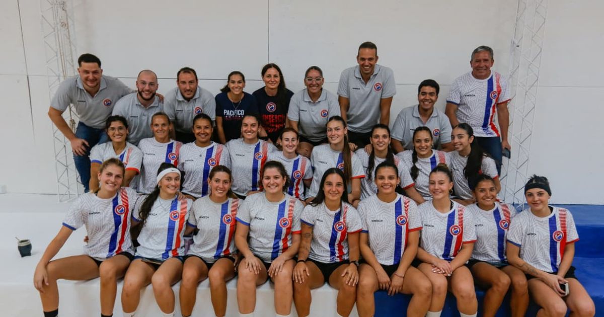 La Liga Nacional de Vóley Femenino se presenta en Mendoza con 16 ...