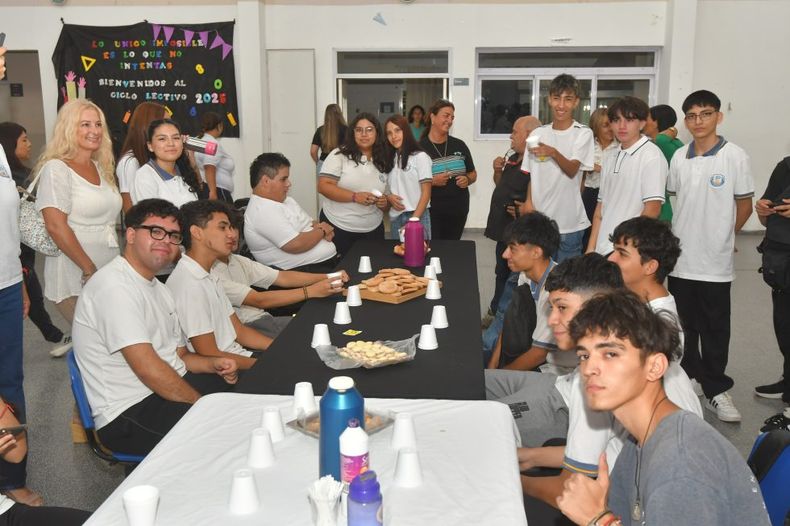 La provincia de Mendoza actualiza el protocolo para el Último Primer Día con enfoque preventivo integral.