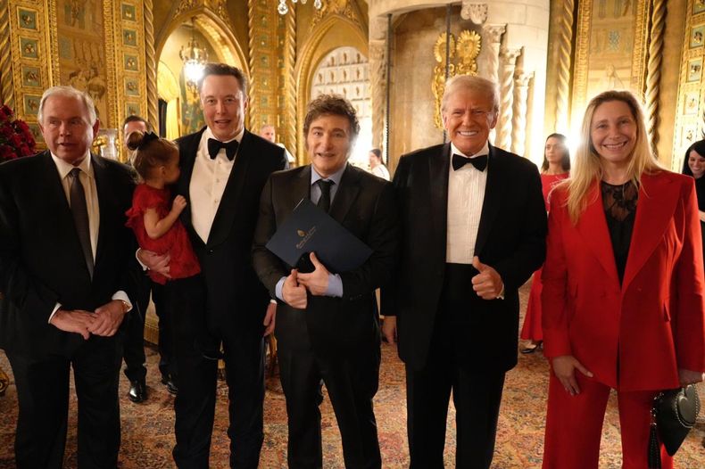 Milei tuvo su encuentro con Trump y cruzaron elogios.
