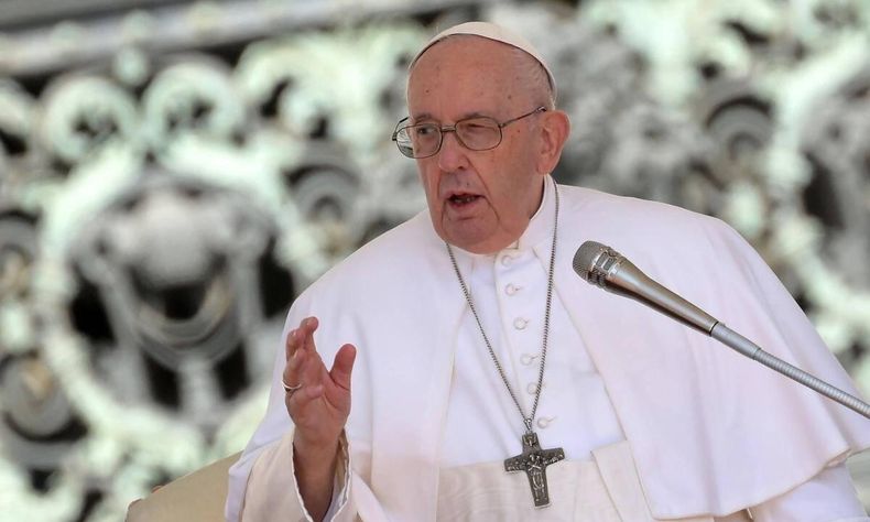 El papa Francisco alerta del desierto de muerte en Siria, Gaza o Ucrania.