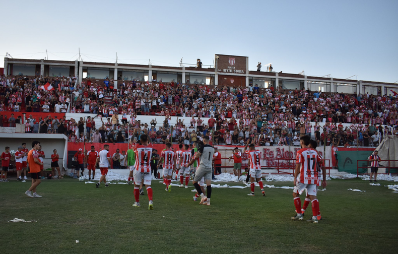 Atlético San Martín jugó con más de 15 mil personas la final de ida en su estadio. Impresionante apoyo.