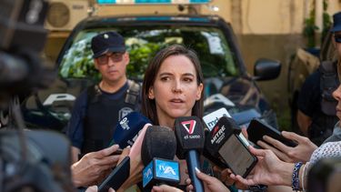 Sitio Andino | moviles policiales, ministerio seguridad, mercedes rus.jpg