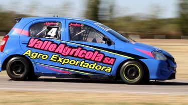 maxi martinez, otra vez victima de la mala fortuna en el zonal cuyano
