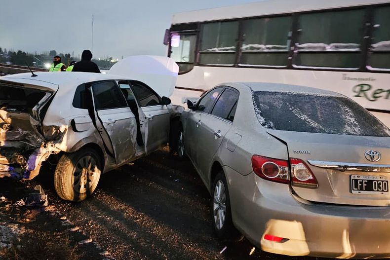 Uno de los accidentes viales en el Acceso Sur.&nbsp;