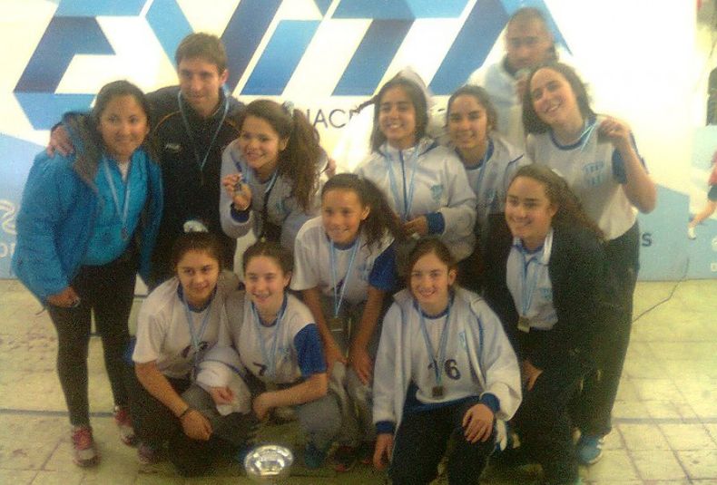 13  Deportivo Argentino, representará a Mendoza en la final Nacional en Mar del Plata en voley femenino comunitario Sub 14-  Martes 01-10-13