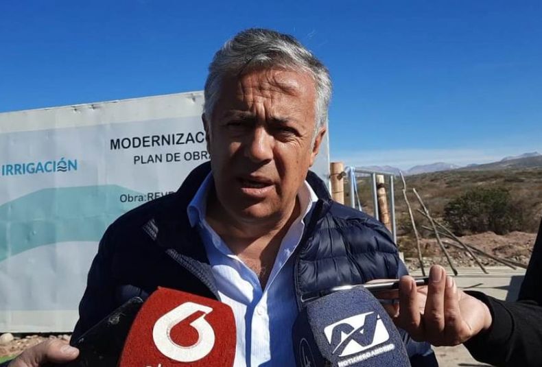 Cornejo al Gobierno: Transmite que está bien cortar calles.