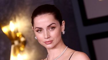 Está en Netflix y Ana de Armas se roba toda la película.
