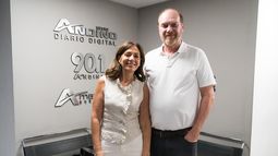 Verónica Cangemi y Gustavo Grobocopatel presentarán Entre dos mundos en el Teatro Independencia.