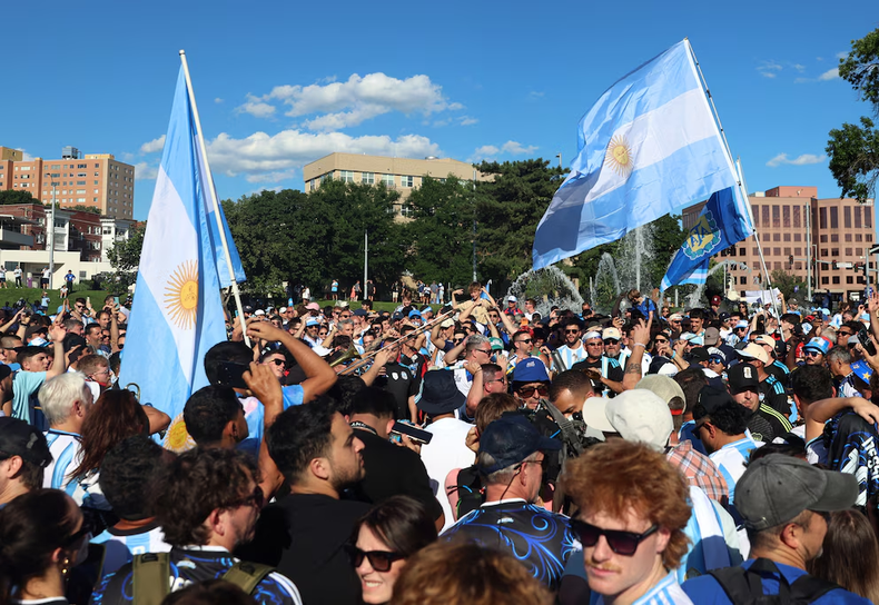 Viajar para ver a la Selección en el Mundial 2026: cuánto cuesta alentar a Argentina en Kansas