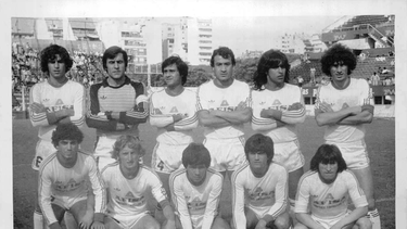 Murió Víctor Luis Martínez, aquí en una formación en Quilmes.