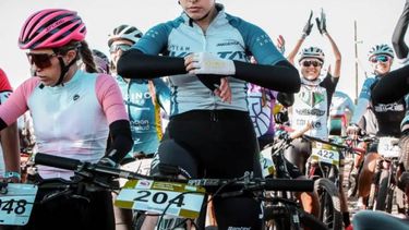 tiago rivera y abril ureta presentes en el argentino de pista en san luis