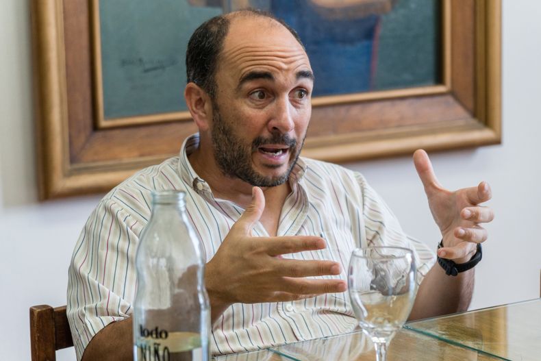 El titular de la DGE, Jos&eacute; Thomas, dijo que no habr&aacute; cortes de luz en 10 escuelas de Alvear y San Rafael.