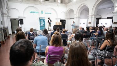 Mendoza reconoció a los ganadores del Certamen Literario Vendimia 2023.