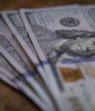 Dólar hoy y dólar blue en Mendoza: a cuánto cotiza este sábado 9 de mayo de 2026 Dólar hoy y dólar blue en Mendoza: a cuánto cotiza este sábado 9 de mayo de 2026