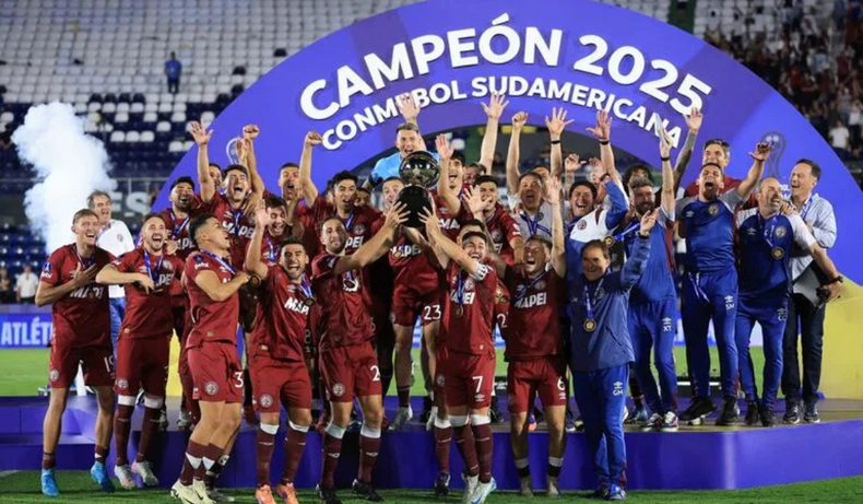 ¡A puro corazón! Lanús gritó campeón y volvió a conquistar la Copa Sudamericana tras una década de sequía