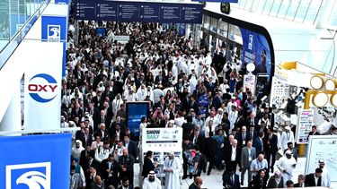 El gobernador viaja a Emiratos Árabes para participar en la feria energética más importante del mundo El gobernador viaja a Emiratos Árabes para participar en la feria energética más importante del mundo