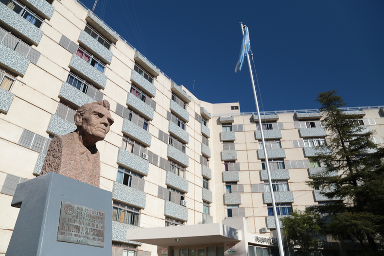 Hospital Teodoro J. Schetakow de San Rafael.
