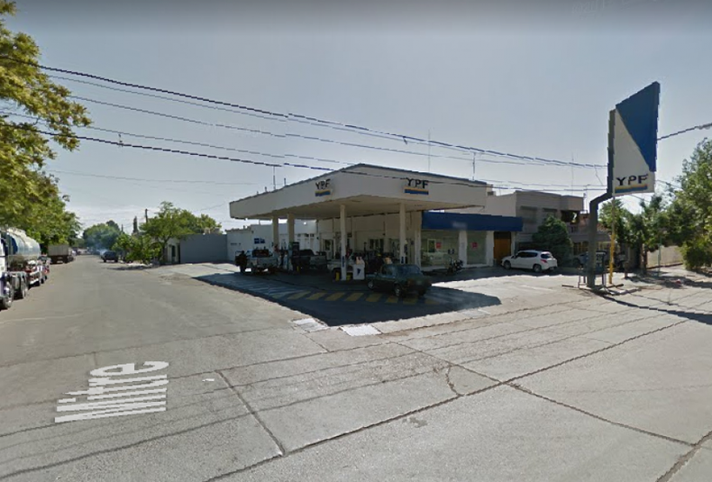Estación ypf ruta 50 y mitre, maipú