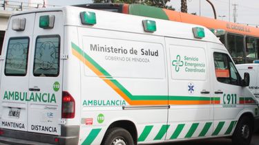 Sitio Andino | ministerio de salud, emergencias, traslado, ambulancia, herido, enfermo, enfermeros, hospital, urgencias