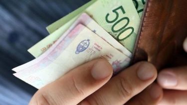 Los salarios subieron 3,1% en febrero
